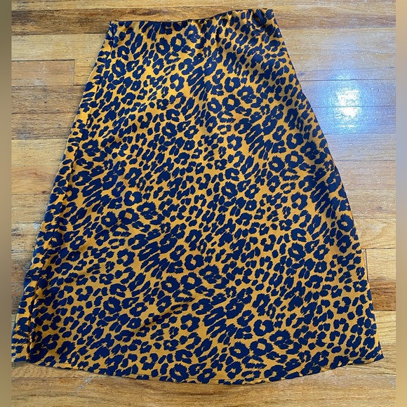 She & Sky Cheetah Print Midi Skirt - Picture 1 of 3
